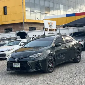 Toyota Corolla 2015 Green