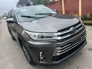 Toyota Highlander 2018 Gray