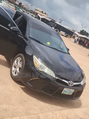 Toyota Camry 2016 Black