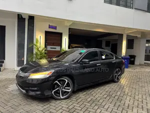 Honda Accord Touring V6 4dr Sedan FWD (3.5L 6cyl 6A) 2017 Black