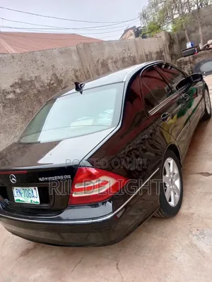 Mercedes-Benz C-Class 2007 Black