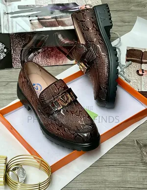 Quality Croc-Embossed Men's Shoes