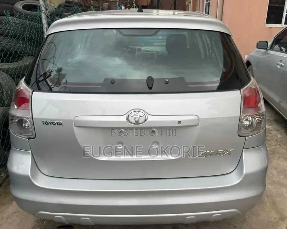 Toyota Matrix 2007 Silver