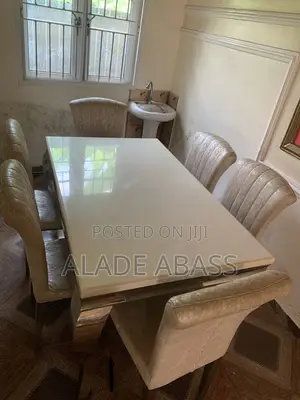 Set of Dinning