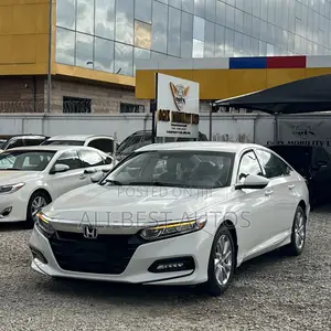 Honda Accord 2019 White