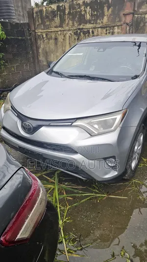 Toyota RAV4 2018 Silver