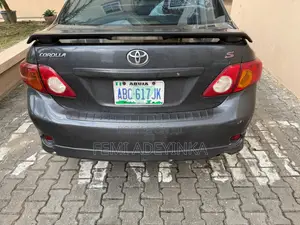 Toyota Corolla 1.8 Exclusive Automatic 2009 Black