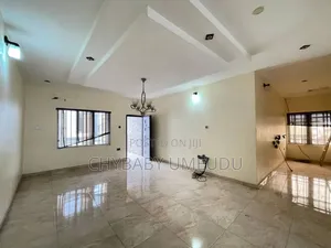 5bdrm Townhouse / Terrace in Estate In Sangotedo for rent