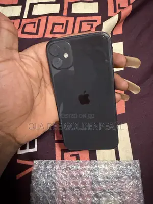 Apple iPhone 11 64 GB Black