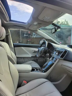 Toyota Venza V6 2012 Gray