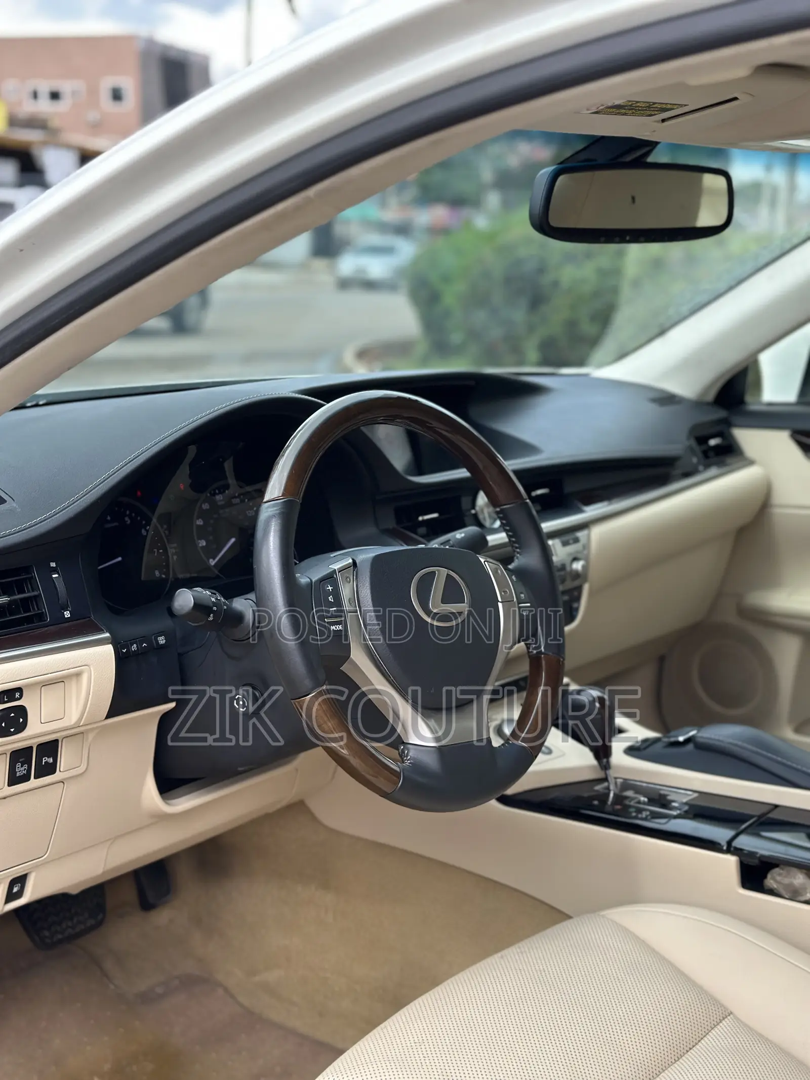 Lexus ES 2013 White