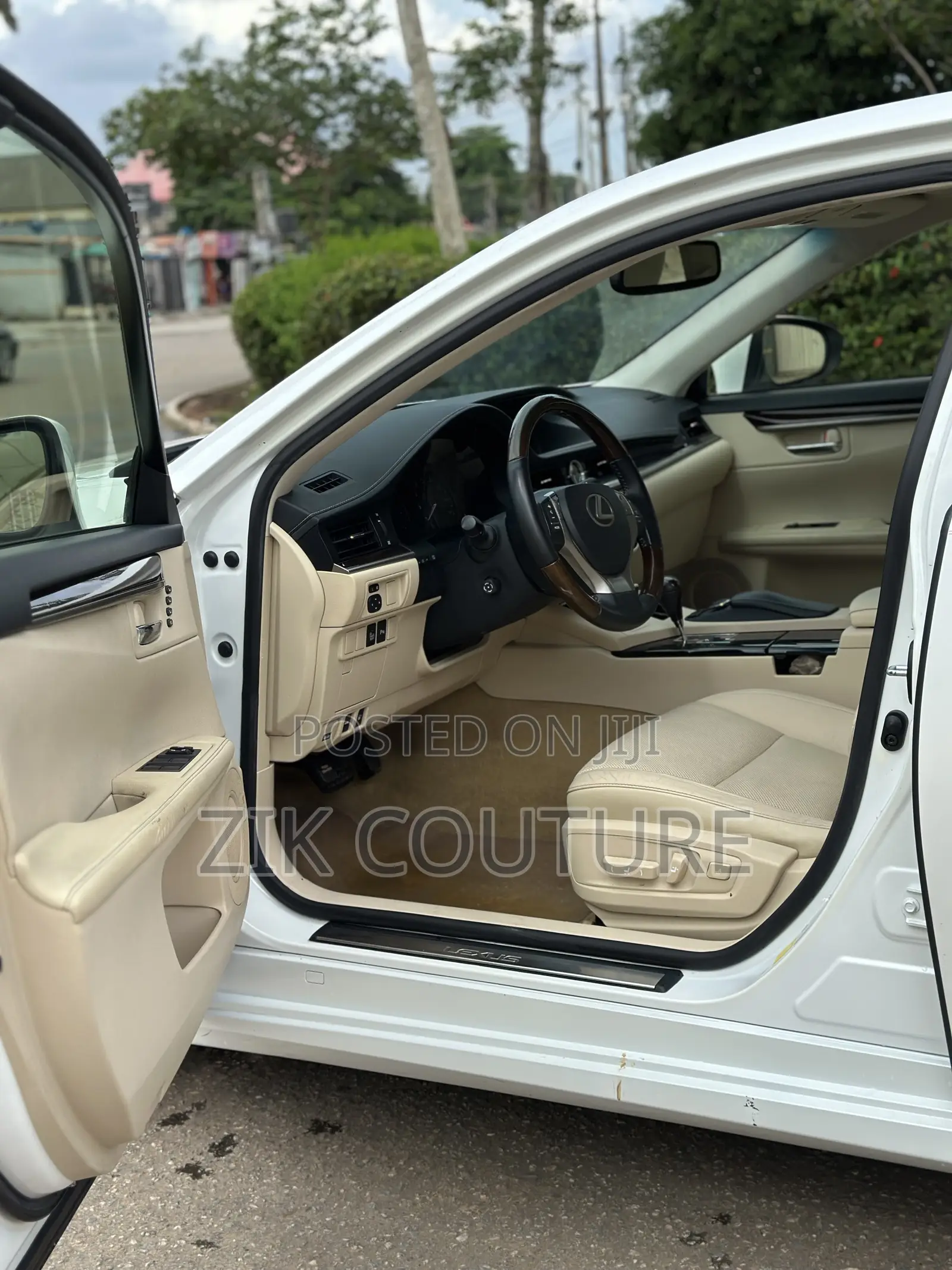 Lexus ES 2013 White