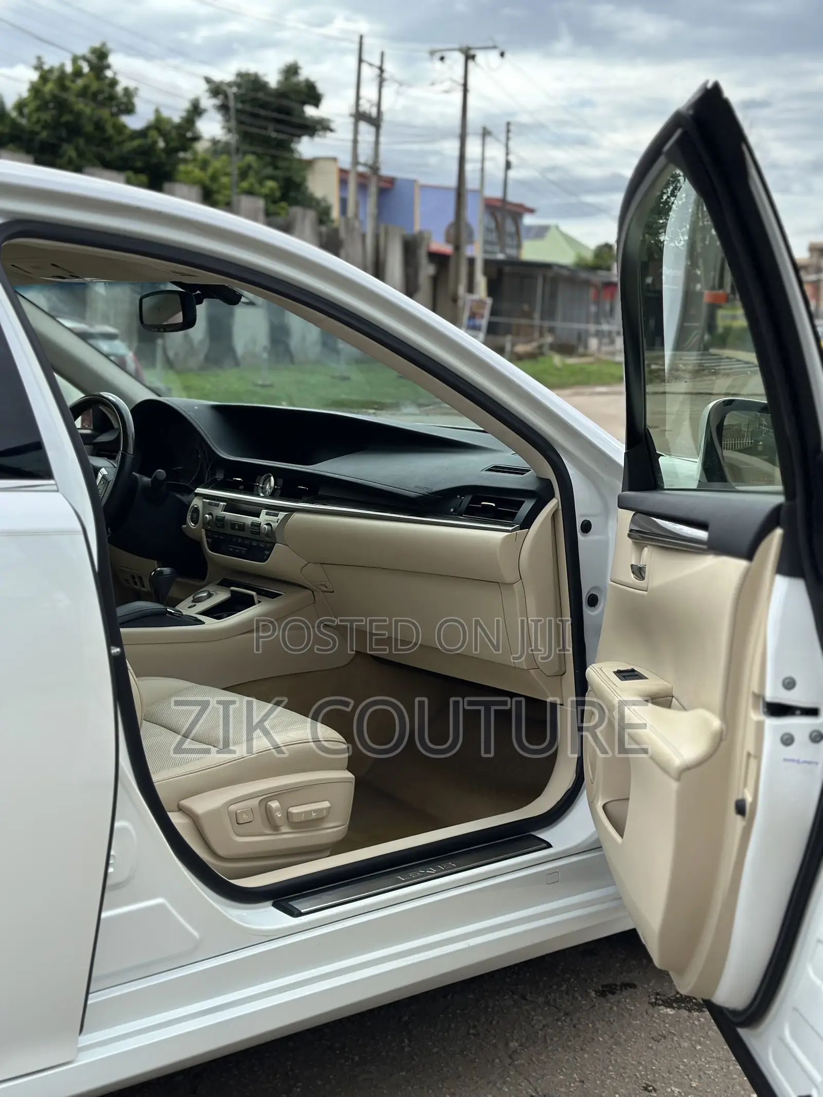 Lexus ES 2013 White