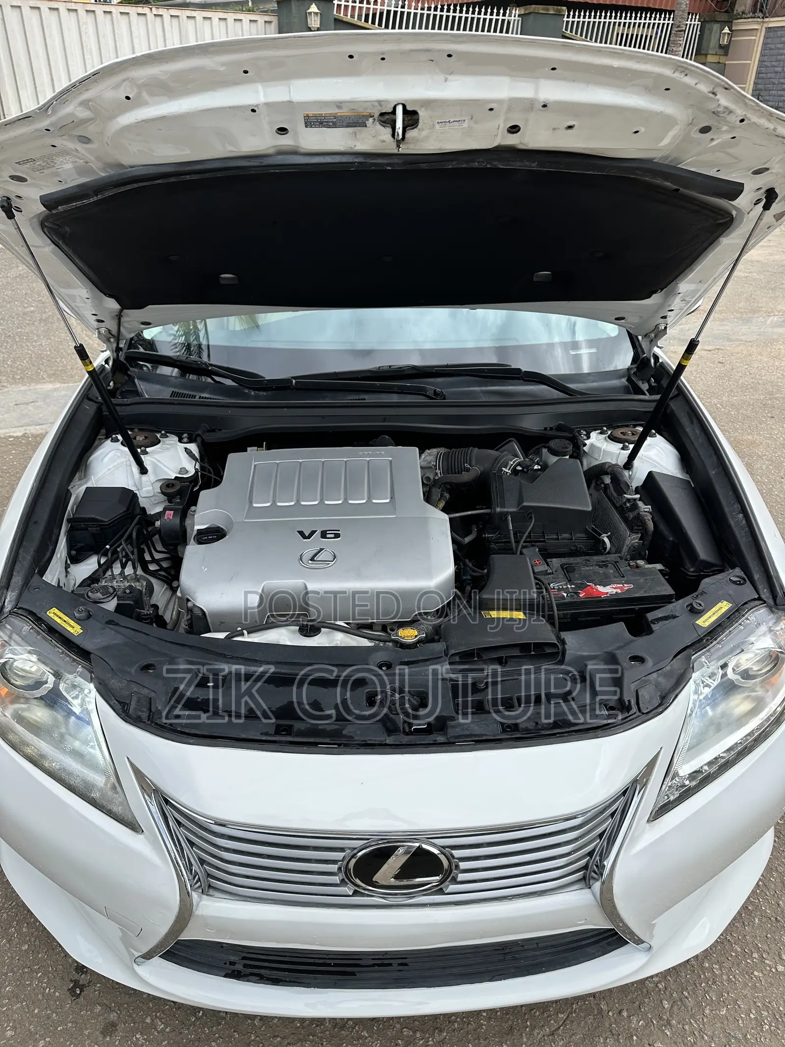 Lexus ES 2013 White