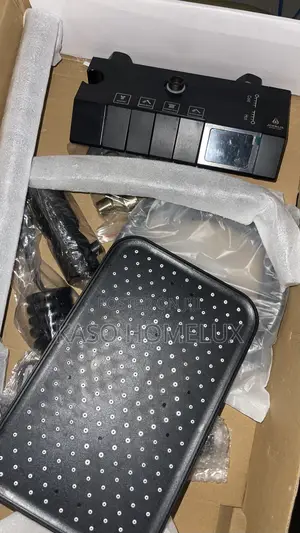Piano Shower With Display