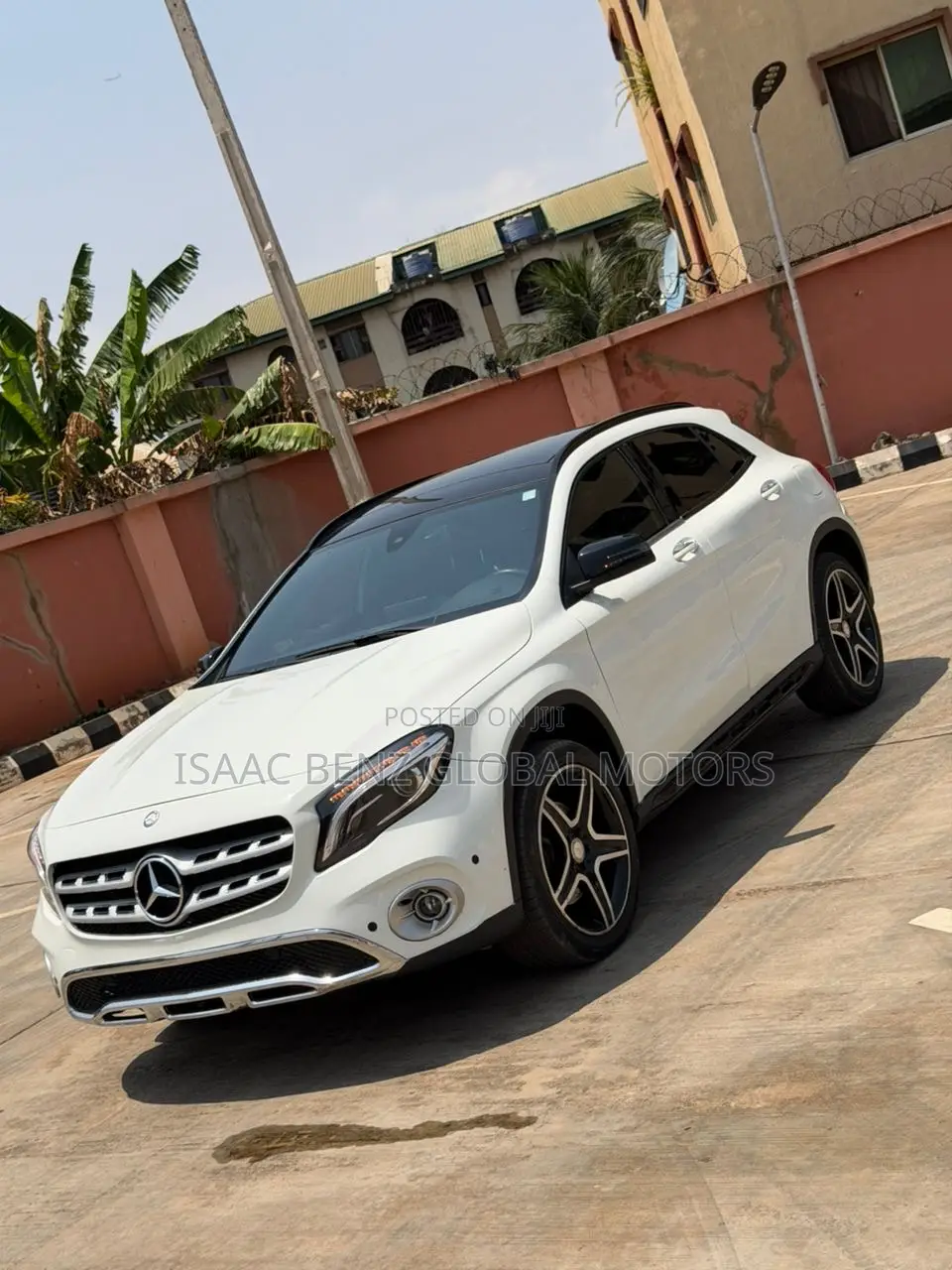 Mercedes-Benz GLA 250 2016 White