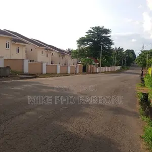 4bdrm Duplex in Gra, Enugu for rent