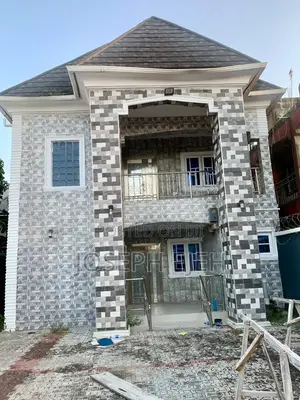 4bdrm Duplex in Iba / Ojo for rent