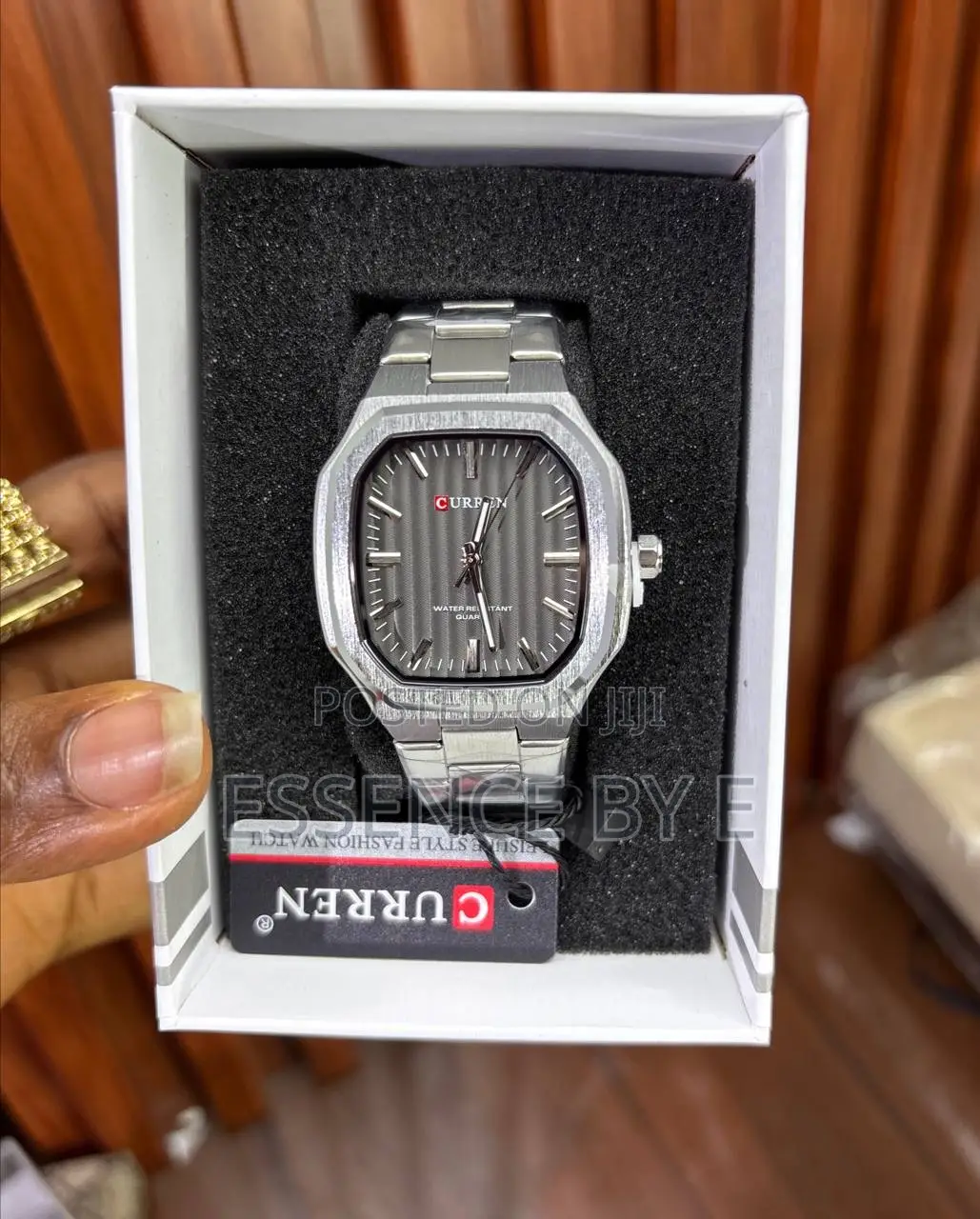 Curren Men Wrist Watch