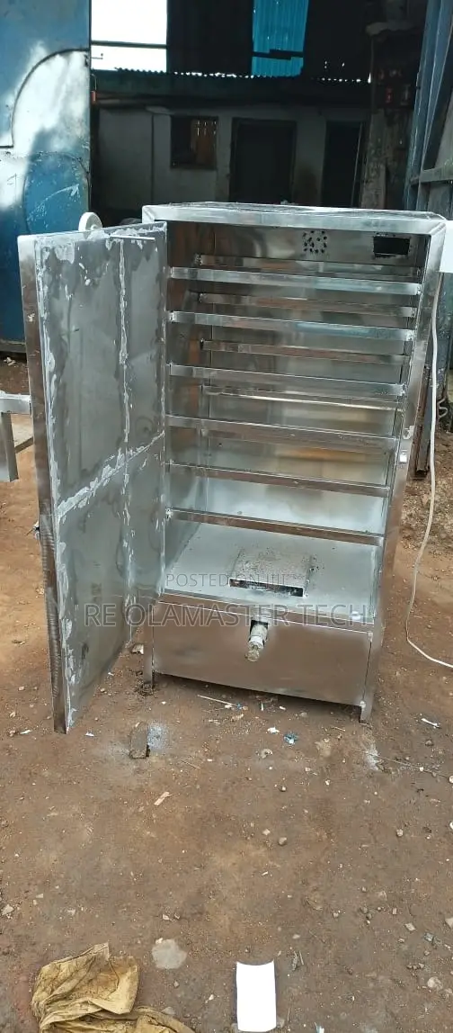 Dehydrator