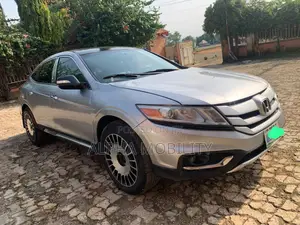Honda Crosstour 2013 Silver
