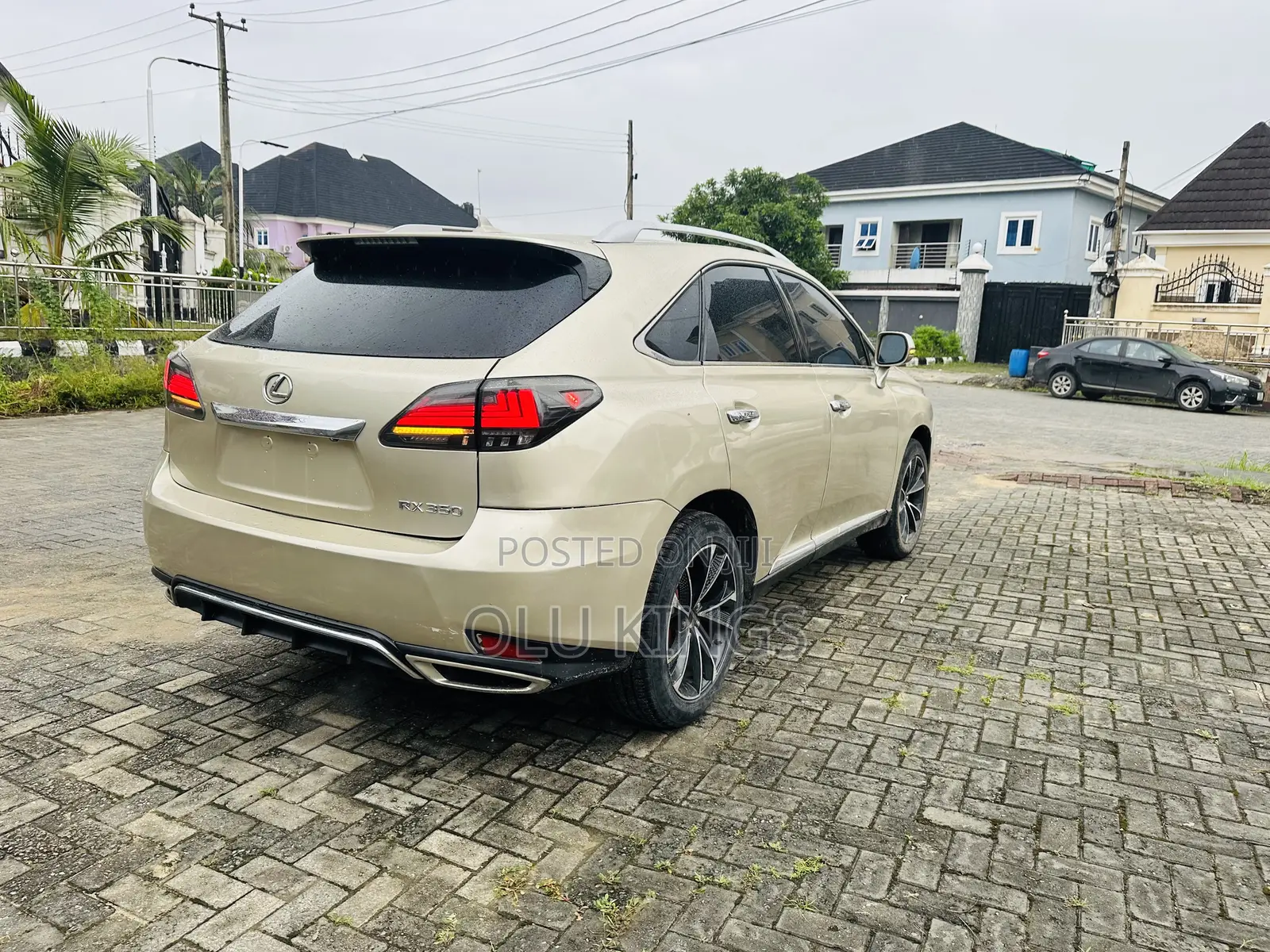 Lexus RX 2012 Gold