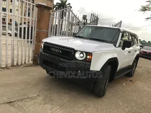 Toyota Land Cruiser Prado 2024 White