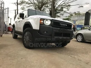 Toyota Land Cruiser Prado 2024 White