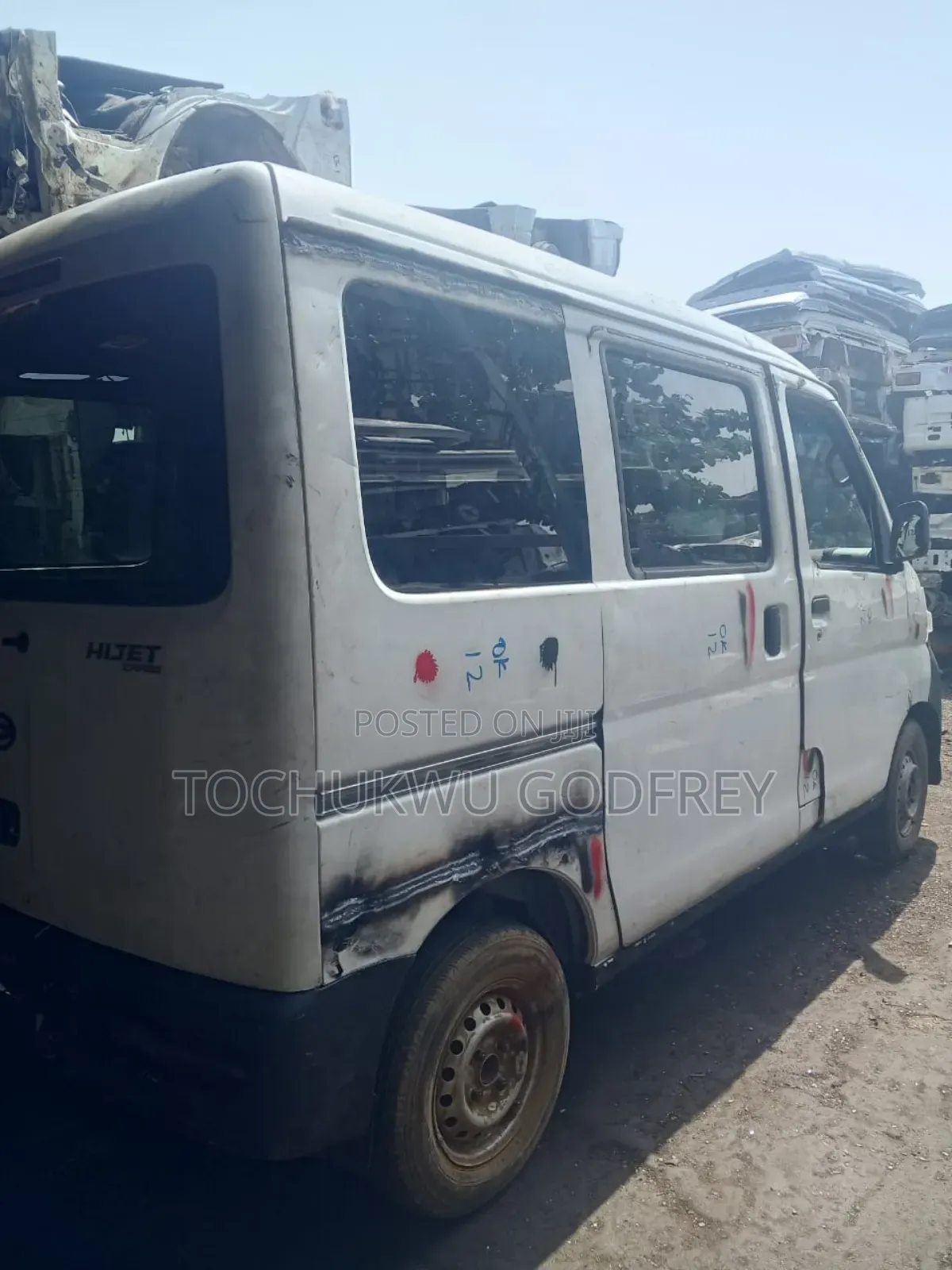 Daihatsu Hijet 2012 Silver