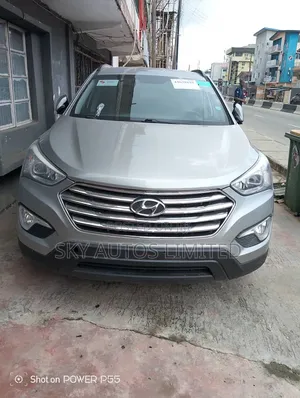 Hyundai Santa Fe Limited 4dr SUV (3.3L 6cyl 6A) 2015 Gray