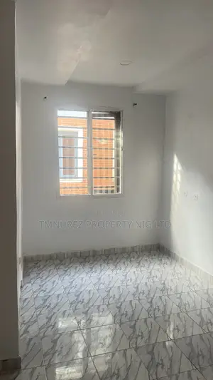 4bdrm Duplex in Inside A Mini Court, Osapa london for rent