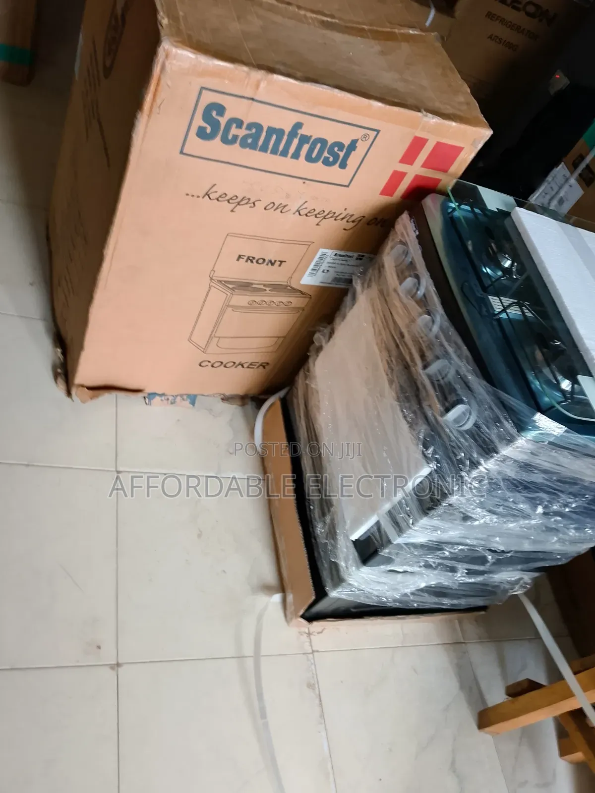 Neatly Made Scanfrost 4b Gas Cooker