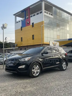 Hyundai Santa Fe 2013 Black