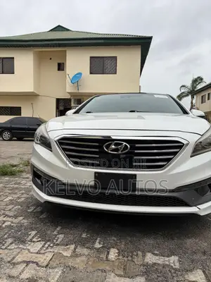Hyundai Sonata Limited 2.0T Seban (2.0L 4cyl 6A) 2016 White