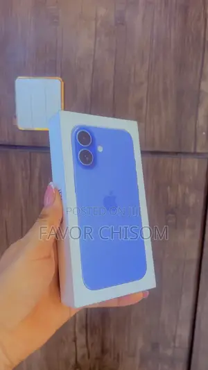 New Apple iPhone 16 128 GB Blue