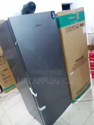Hisense 190l 6-Shelf Standing Freezer