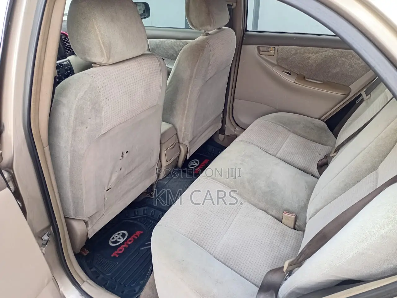 Toyota Corolla 2005 Gold