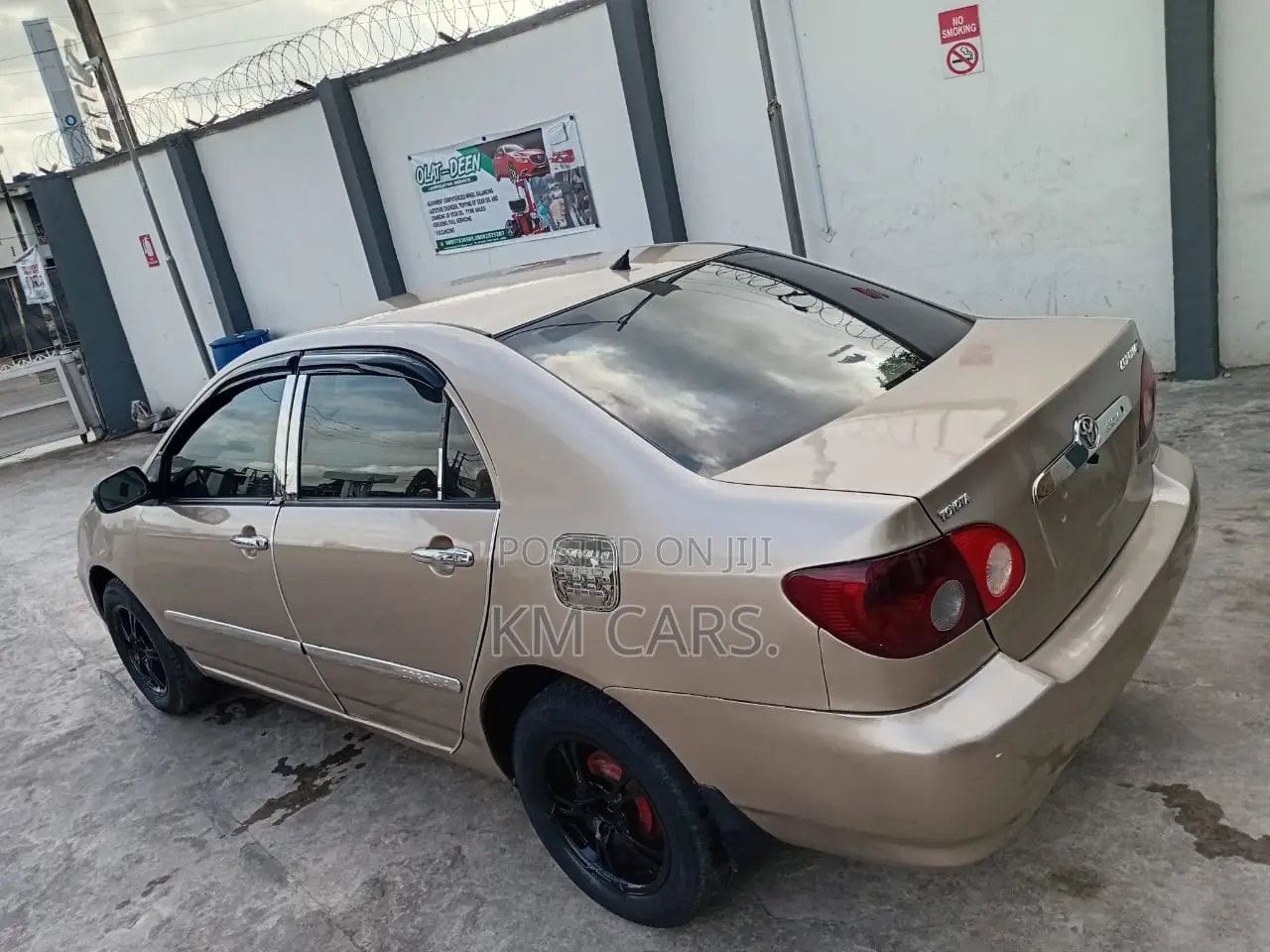Toyota Corolla 2005 Gold