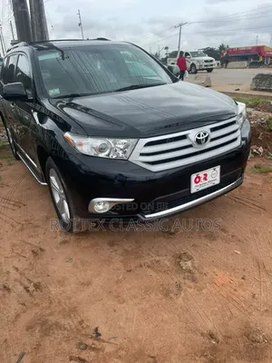 Toyota Highlander 2012 Black