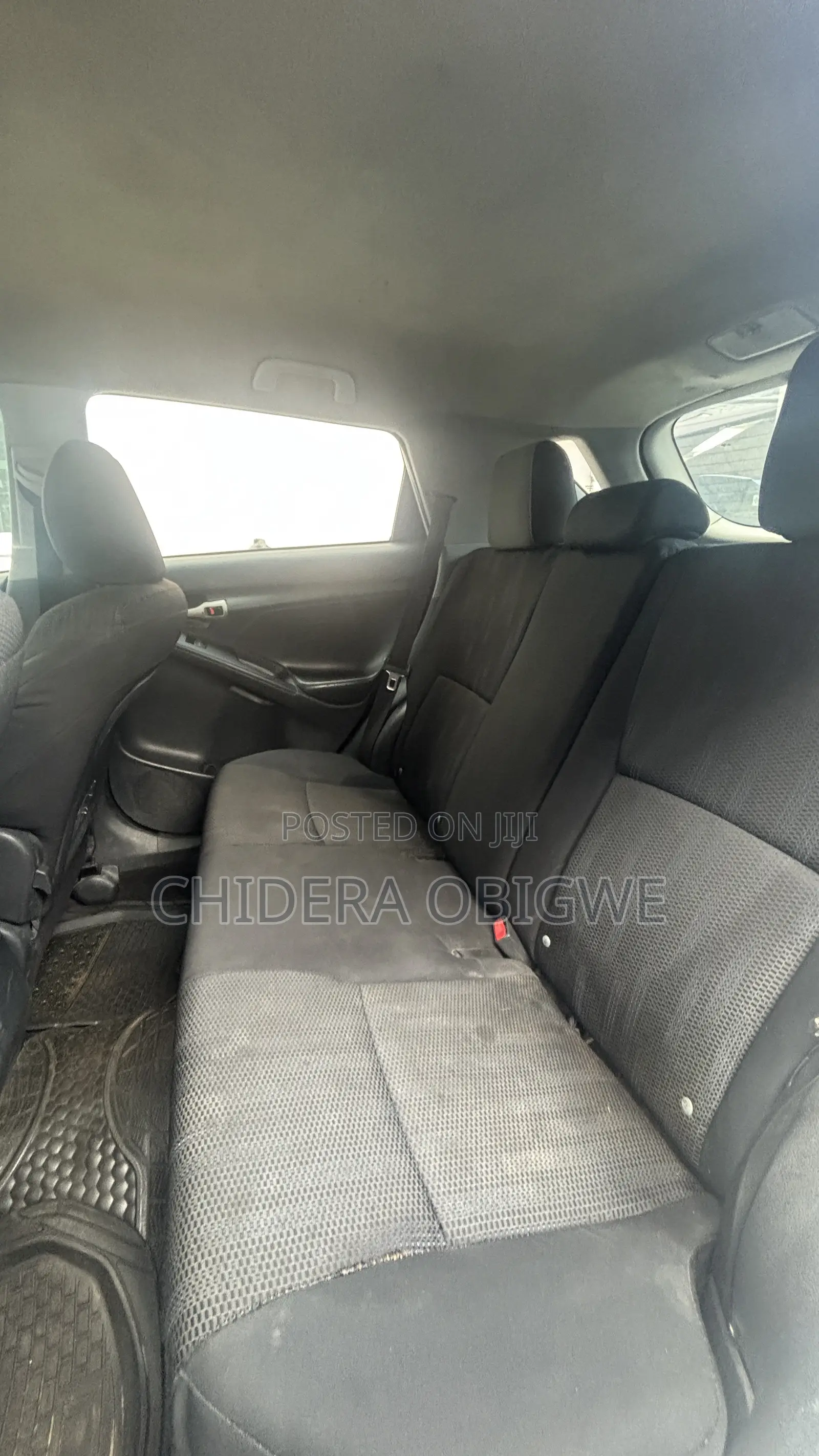 Toyota Matrix 2011 White