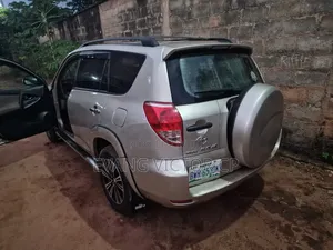Toyota RAV4 2.0 VVT-i 2008 Silver