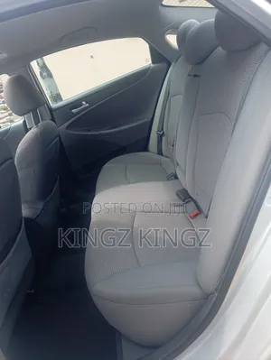 Hyundai Sonata 2011 Silver