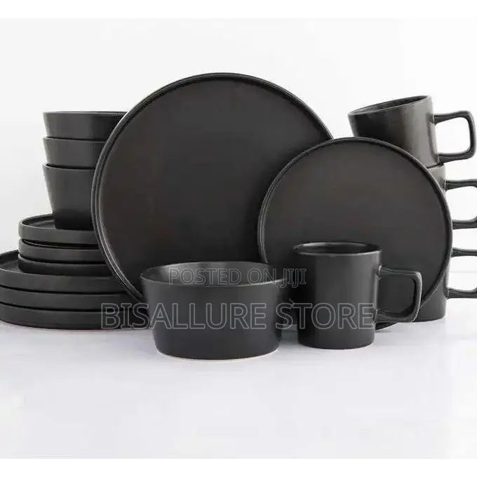 Black Stoneware 16-Piece Dinnerware Set