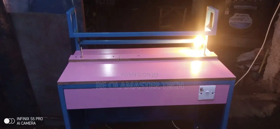 Nylon Cutting and Sealing Machine