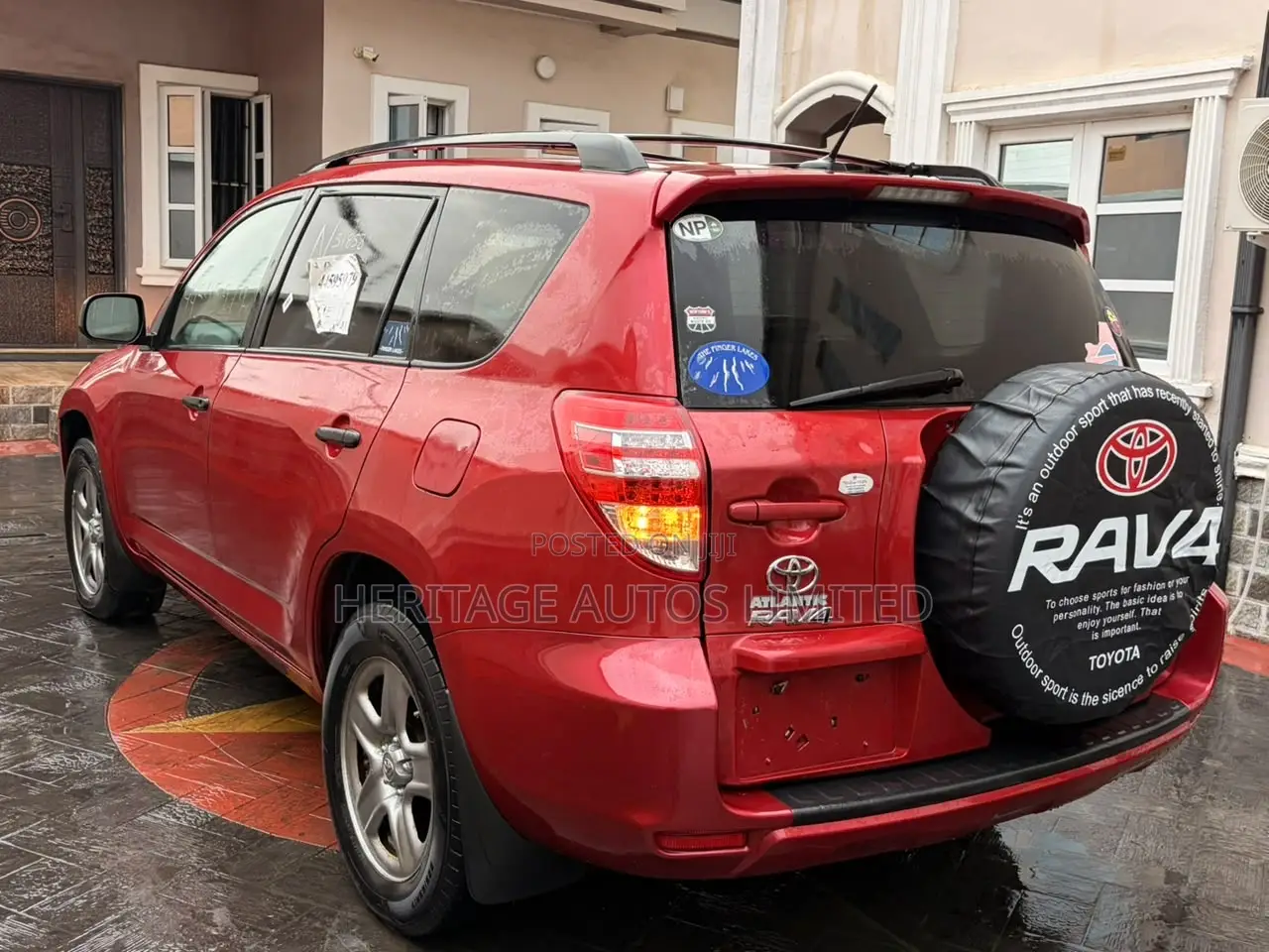 Toyota RAV4 2011 Red