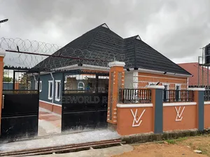 3bdrm Bungalow in Before Olakunle, Akala Express for sale