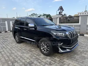 Toyota Land Cruiser Prado 4.0 2021 Black