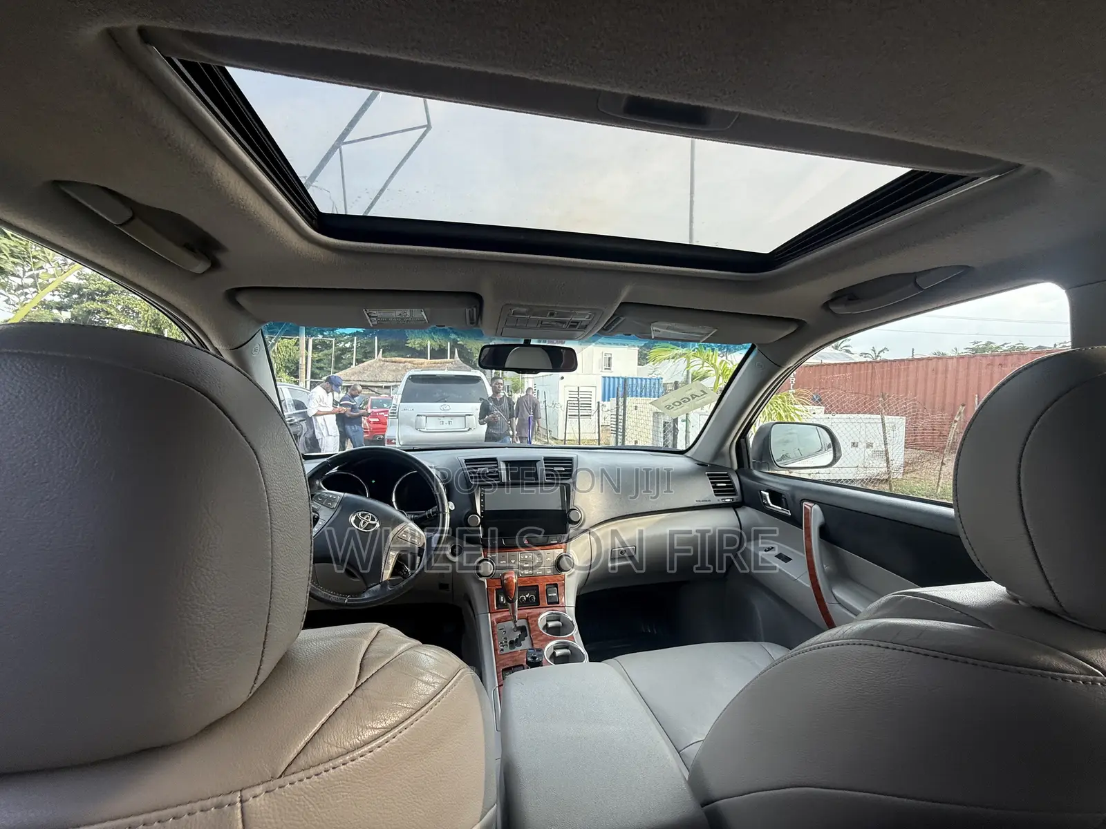 Toyota Highlander 2010 Silver