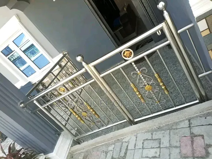 Chrome Shine Handrail
