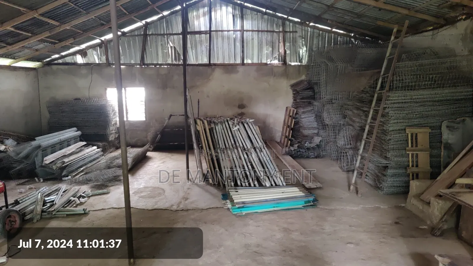 Used Battery Cage